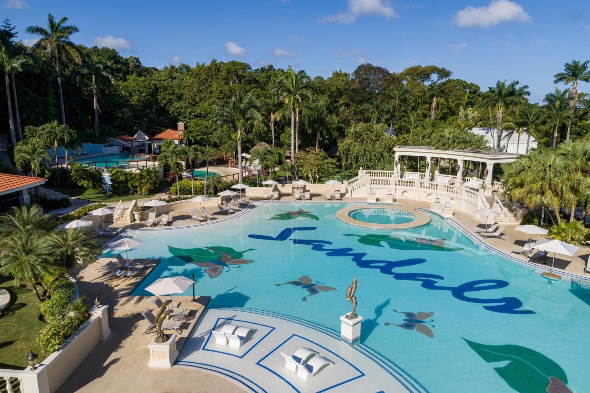 Sandals Ochi Beach All Inclusive Resort - Couples Only (Adults Only) 오쵸 리오스 외부 사진