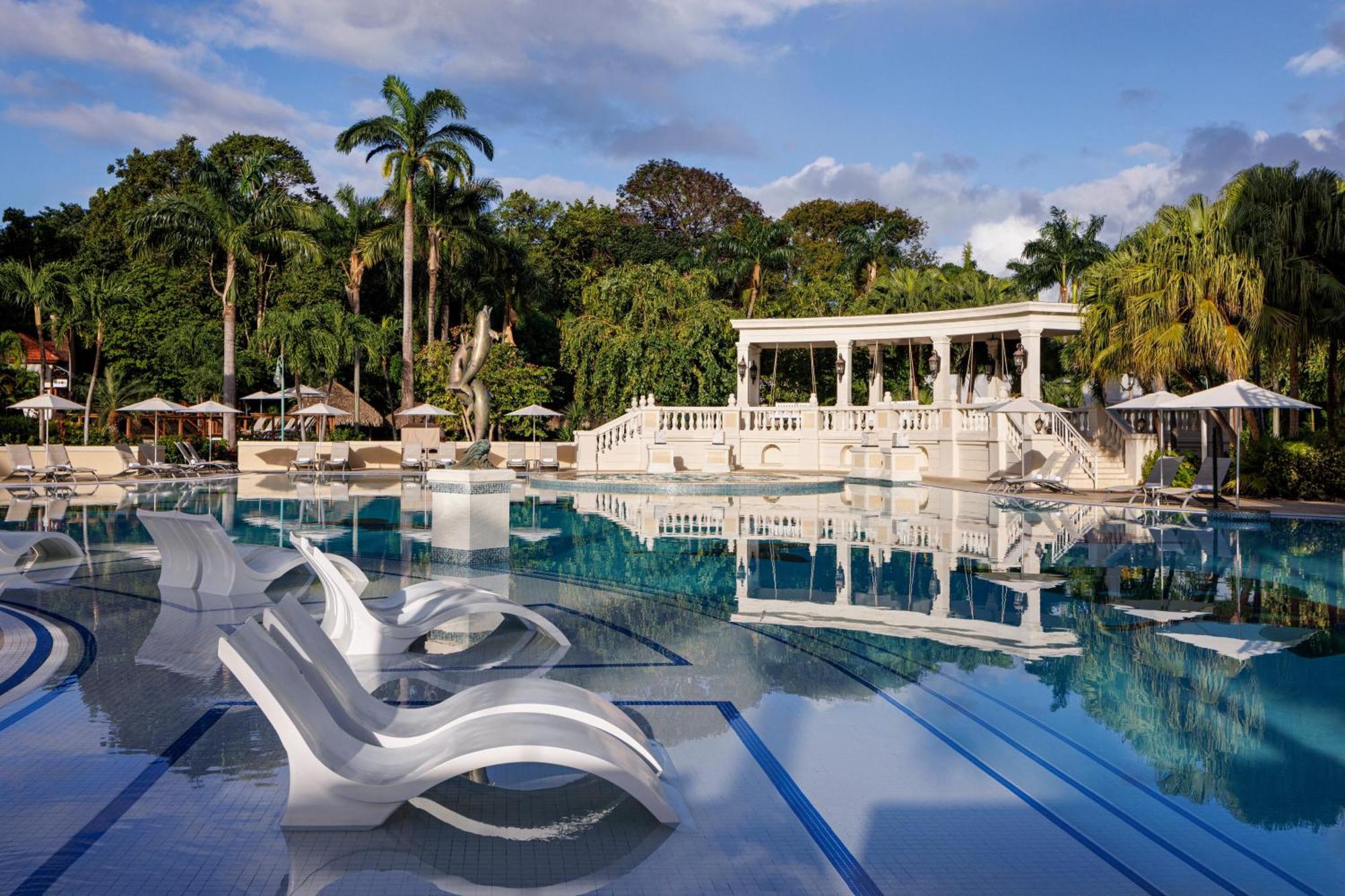 Sandals Ochi Beach All Inclusive Resort - Couples Only (Adults Only) 오쵸 리오스 외부 사진